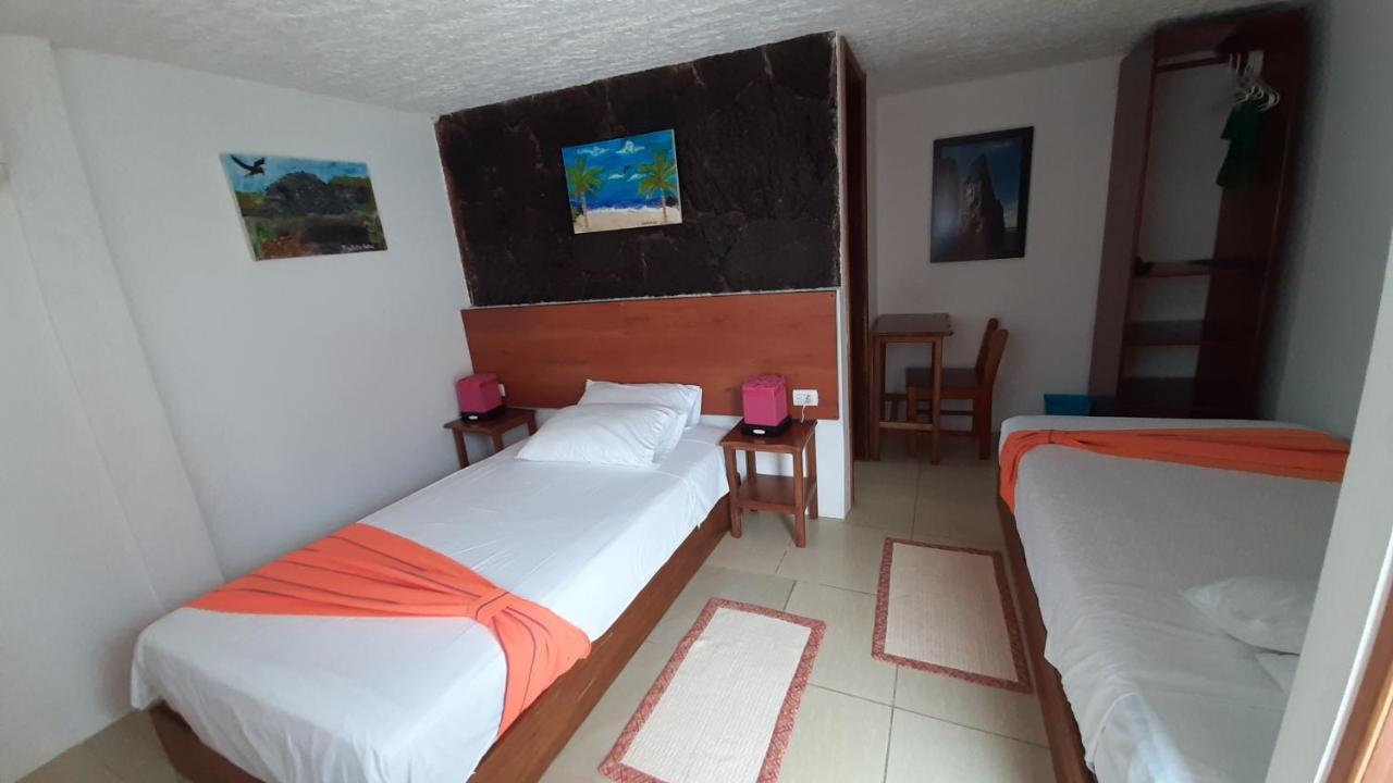 Hostal Tero Real Puerto Villamil Exterior foto
